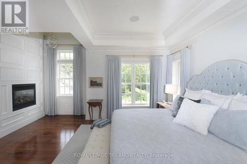 806 Maitland Street, London, ON - Indoor Photo Showing Bedroom With Fireplace