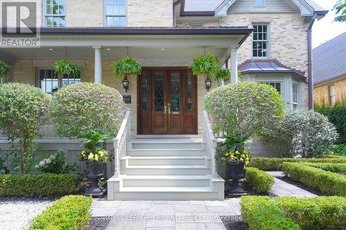 806 Maitland Street, London, ON - Outdoor With Deck Patio Veranda With Facade