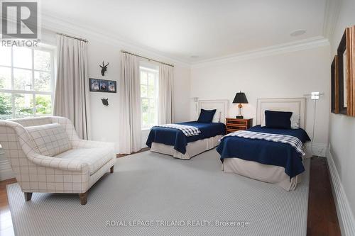 806 Maitland Street, London, ON - Indoor Photo Showing Bedroom