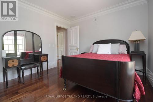 806 Maitland Street, London, ON - Indoor Photo Showing Bedroom