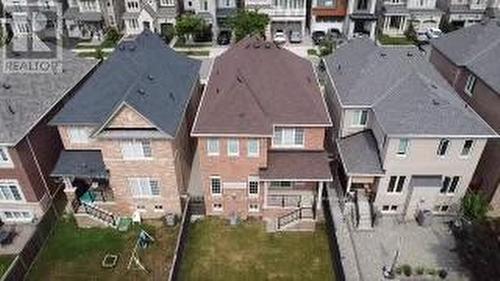 350 Begonia Gardens, Oakville, ON - Outdoor