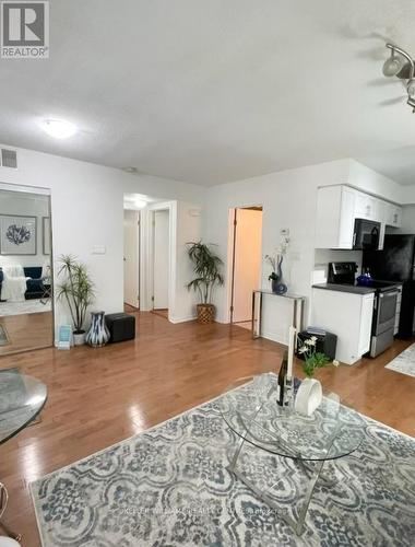 441 - 34 Western Battery Road, Toronto, ON - Indoor Photo Showing Bedroom