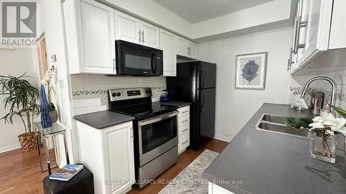 441 - 34 Western Battery Road, Toronto, ON - Indoor Photo Showing Kitchen With Double Sink