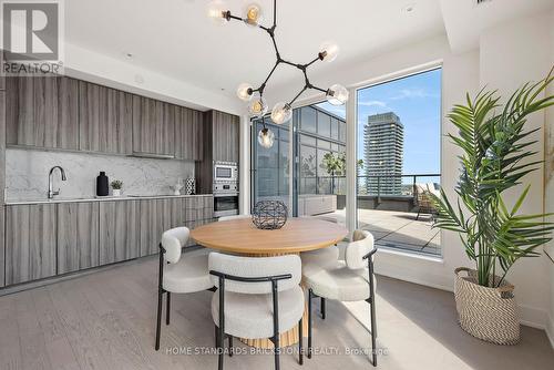 3907 - 955 Bay Street, Toronto (Bay Street Corridor), ON - Indoor Photo Showing Dining Room