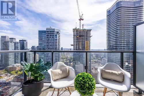 3907 - 955 Bay Street, Toronto (Bay Street Corridor), ON - Outdoor With Balcony