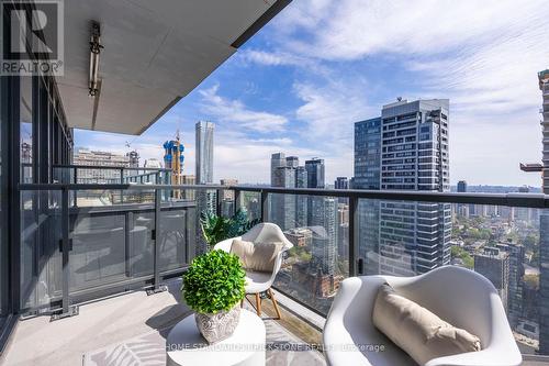 3907 - 955 Bay Street, Toronto (Bay Street Corridor), ON - Outdoor With Balcony With View With Exterior