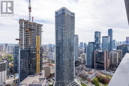 3907 - 955 Bay Street, Toronto (Bay Street Corridor), ON - Outdoor With Facade