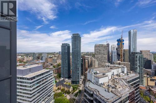 3907 - 955 Bay Street, Toronto (Bay Street Corridor), ON - Outdoor With View