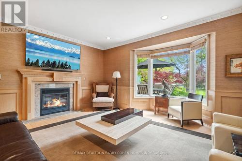 57 Fairmeadow Avenue, Toronto (St. Andrew-Windfields), ON - Indoor Photo Showing Living Room With Fireplace