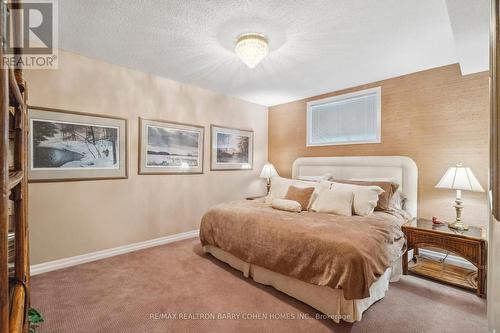 57 Fairmeadow Avenue, Toronto (St. Andrew-Windfields), ON - Indoor Photo Showing Bedroom