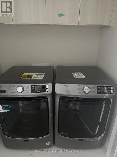 264 Stathis Boulevard, Sarnia, ON - Indoor Photo Showing Laundry Room