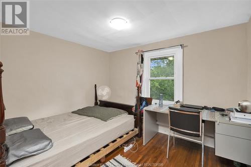 437 Indian Road, Windsor, ON - Indoor Photo Showing Bedroom