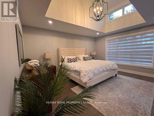 1056 Lippert Lane, Bancroft, ON - Indoor Photo Showing Bedroom