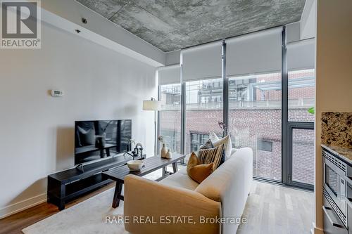 707 - 15 Beverley Street, Toronto (Kensington-Chinatown), ON - Indoor Photo Showing Living Room