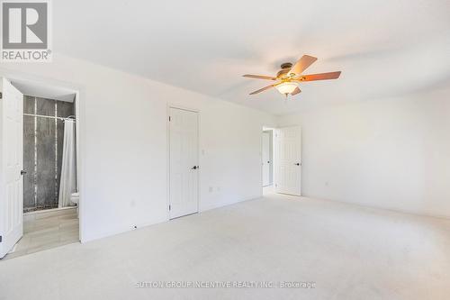 33 Glen Oak Court, Barrie (Little Lake), ON - Indoor Photo Showing Other Room