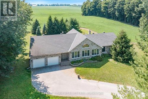 2140 Old Second Road S, Springwater (Midhurst), ON - Outdoor