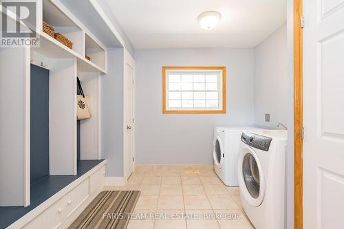 2140 Old Second Road S, Springwater (Midhurst), ON - Indoor Photo Showing Laundry Room