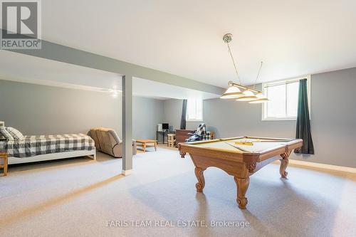 2140 Old Second Road S, Springwater (Midhurst), ON - Indoor Photo Showing Other Room