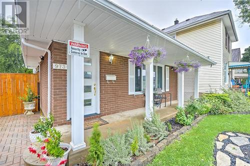 973 Ellrose, Windsor, ON - Outdoor