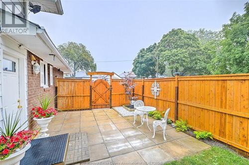 973 Ellrose, Windsor, ON - Outdoor