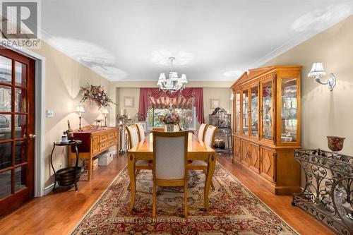 39 Maplewood Road, Mississauga (Mineola), ON - Indoor Photo Showing Dining Room