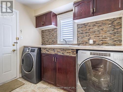 2857 Termini Terrace, Mississauga (Central Erin Mills), ON - Indoor Photo Showing Laundry Room