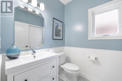 37 Sundridge Street, Brampton (Snelgrove), ON - Indoor Photo Showing Bathroom