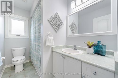 37 Sundridge Street, Brampton (Snelgrove), ON - Indoor Photo Showing Bathroom