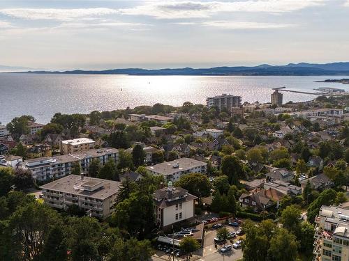 305-120 Douglas St, Victoria, BC - Outdoor With Body Of Water With View