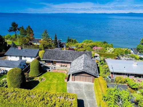 397 Crescent Rd West, Qualicum Beach, BC 