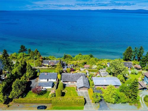 397 Crescent Rd West, Qualicum Beach, BC 