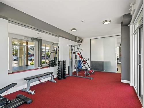 501-10 Chapel St, Nanaimo, BC - Indoor Photo Showing Gym Room