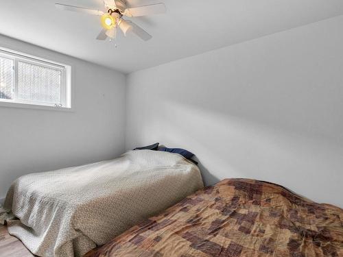 Chambre Ã Â coucher - 1174 Rue Demers, Carignan, QC - Indoor Photo Showing Bedroom