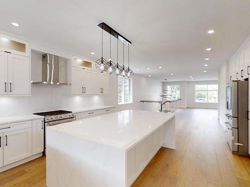 2967 Gilbert Road, Kamloops, BC - Indoor Photo Showing Kitchen With Upgraded Kitchen