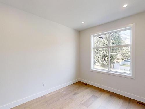 2967 Gilbert Road, Kamloops, BC - Indoor Photo Showing Other Room