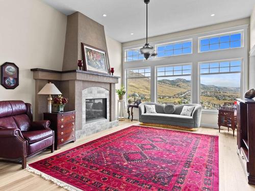 996 Quails Roost Crt, Kamloops, BC - Indoor Photo Showing Living Room With Fireplace