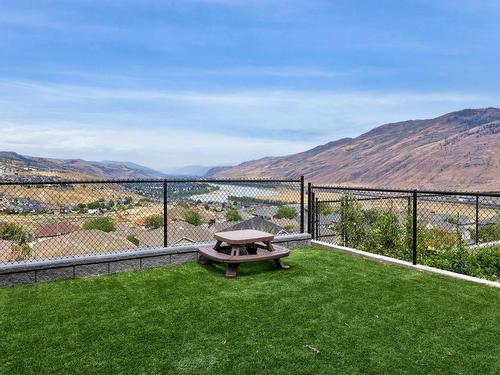 996 Quails Roost Crt, Kamloops, BC - Outdoor With View