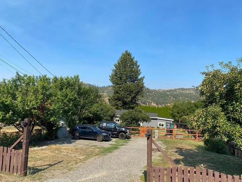 4349 Yellowhead Highway, Kamloops, BC - Outdoor