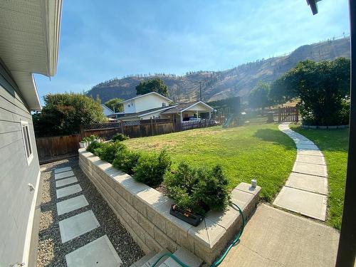 4349 Yellowhead Highway, Kamloops, BC - Outdoor