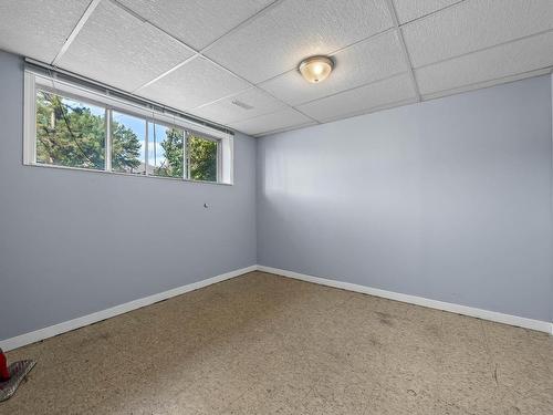 2603 Argyle Ave, Kamloops, BC - Indoor Photo Showing Other Room