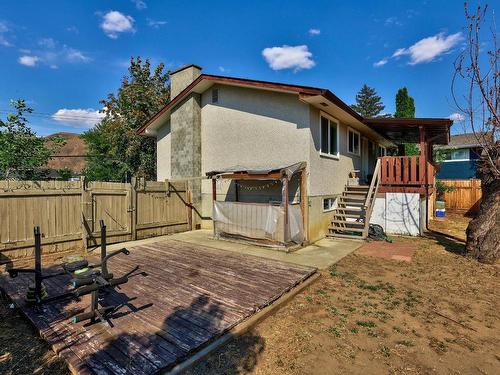 2603 Argyle Ave, Kamloops, BC - Outdoor