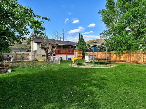 2603 Argyle Ave, Kamloops, BC - Outdoor