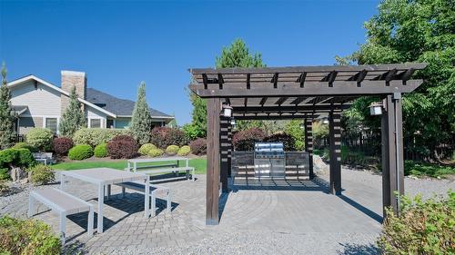 47-1960 Klo Road, Kelowna, BC - Outdoor