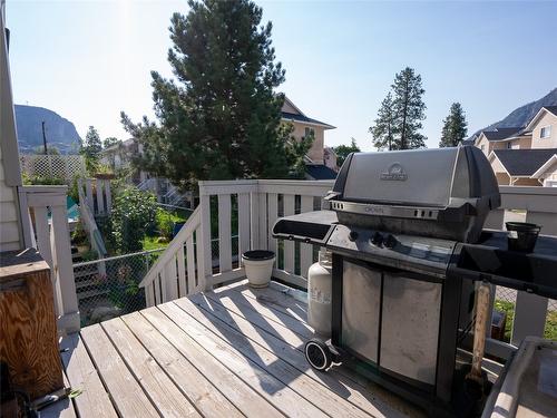 7-1020 Cedar Street, Okanagan Falls, BC - Outdoor With Deck Patio Veranda With Exterior