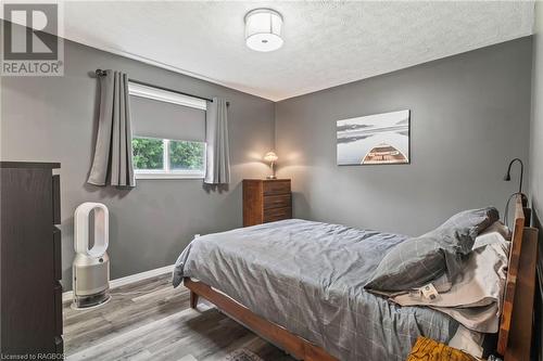 647 Kennard Crescent, Kincardine, ON - Indoor Photo Showing Bedroom