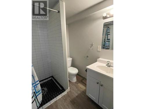 4908 Mcleod Road, Fort Nelson - Town, BC - Indoor Photo Showing Bathroom