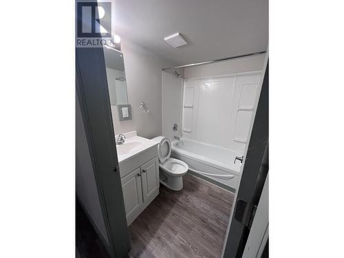 4908 Mcleod Road, Fort Nelson - Town, BC - Indoor Photo Showing Bathroom