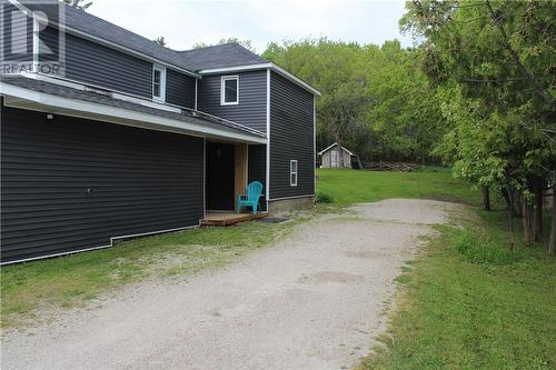 11 Meredith Street, Gore Bay, ON 