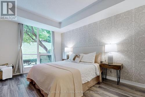 111 - 28 William Carson Crescent, Toronto (St. Andrew-Windfields), ON - Indoor Photo Showing Bedroom