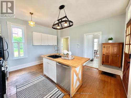 45 Catharine Street, Belleville, ON - Indoor Photo Showing Kitchen